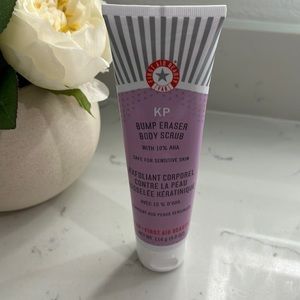 First Aid Beauty Bump Eraser Bode Scrub